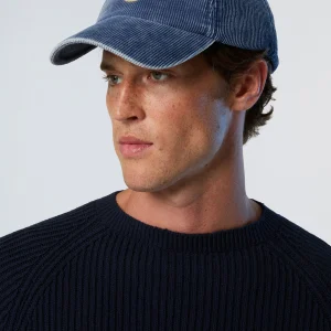 Corduroy cap with fleece lining