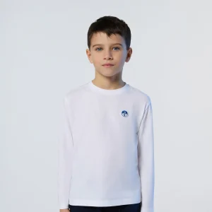 T-shirt with logo patch